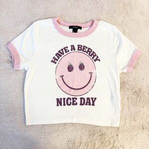 FOREVER 21 Berry Smiley Face Baby Tee Size Small Pink and White